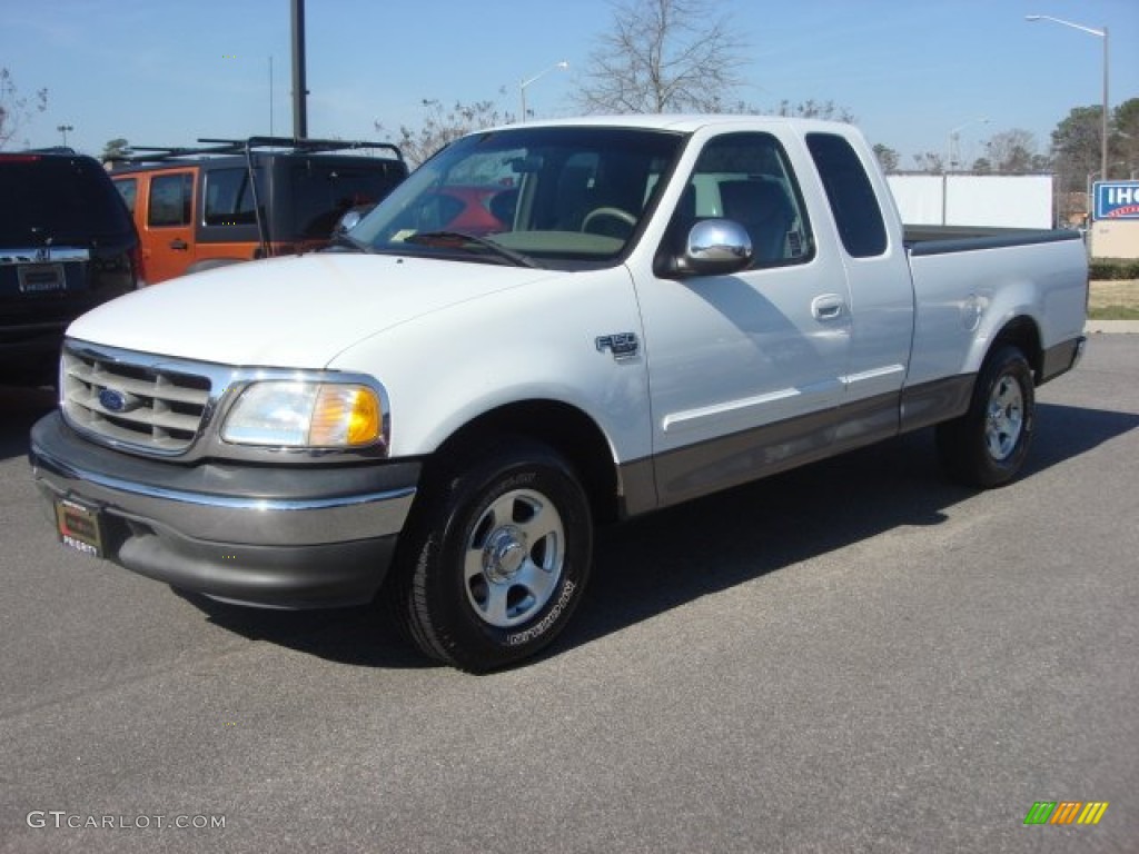 Oxford White 2002 Ford F150 XLT SuperCab Exterior Photo #76980245