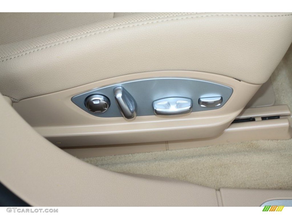 2012 Porsche Panamera V6 Front Seat Photo #76983109