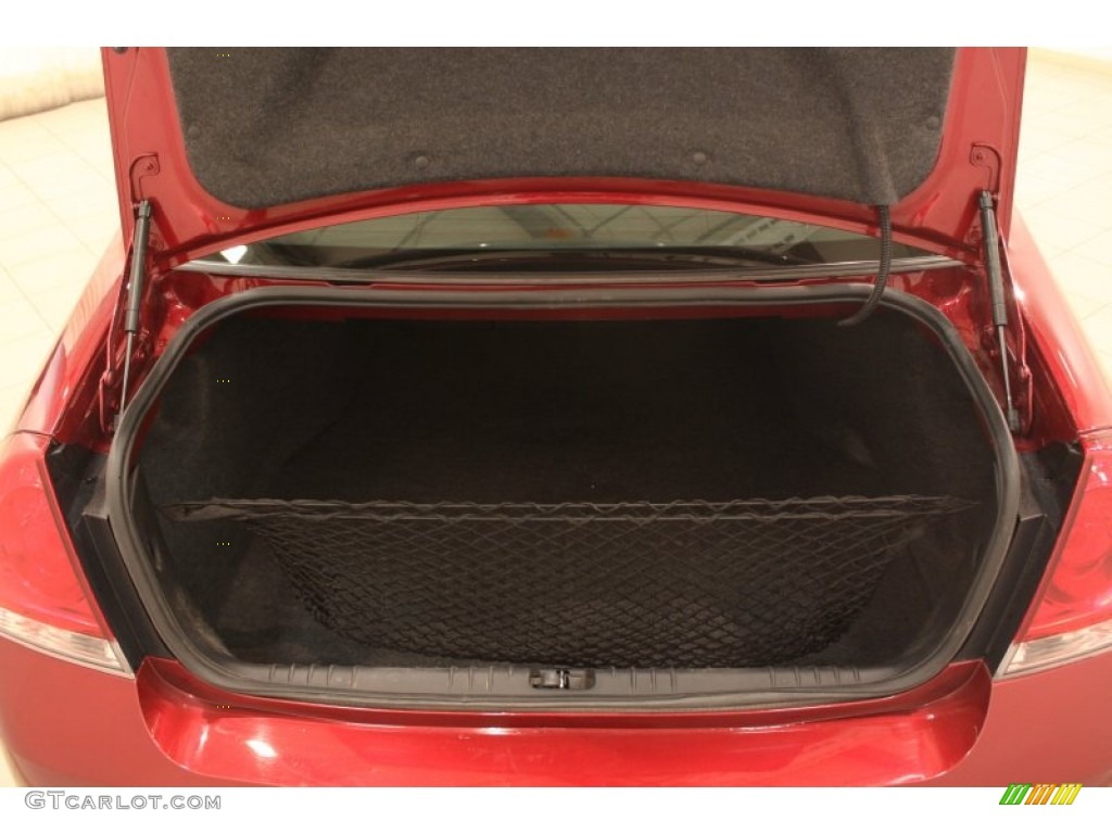 2007 Chevrolet Impala LT Trunk Photo #76983802
