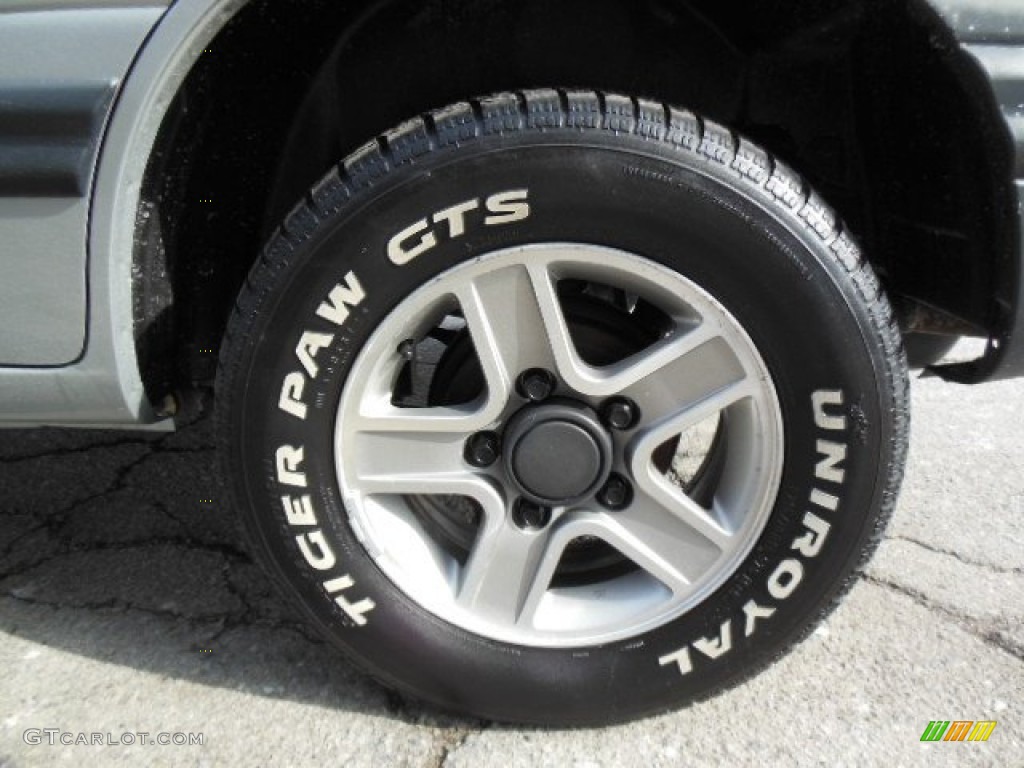 2004 Chevrolet Tracker LT 4WD Wheel Photo #76985265