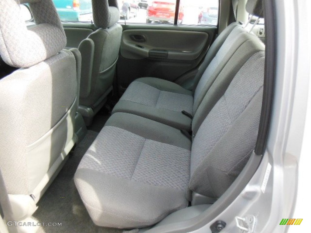 2004 Chevrolet Tracker LT 4WD Interior Color Photos