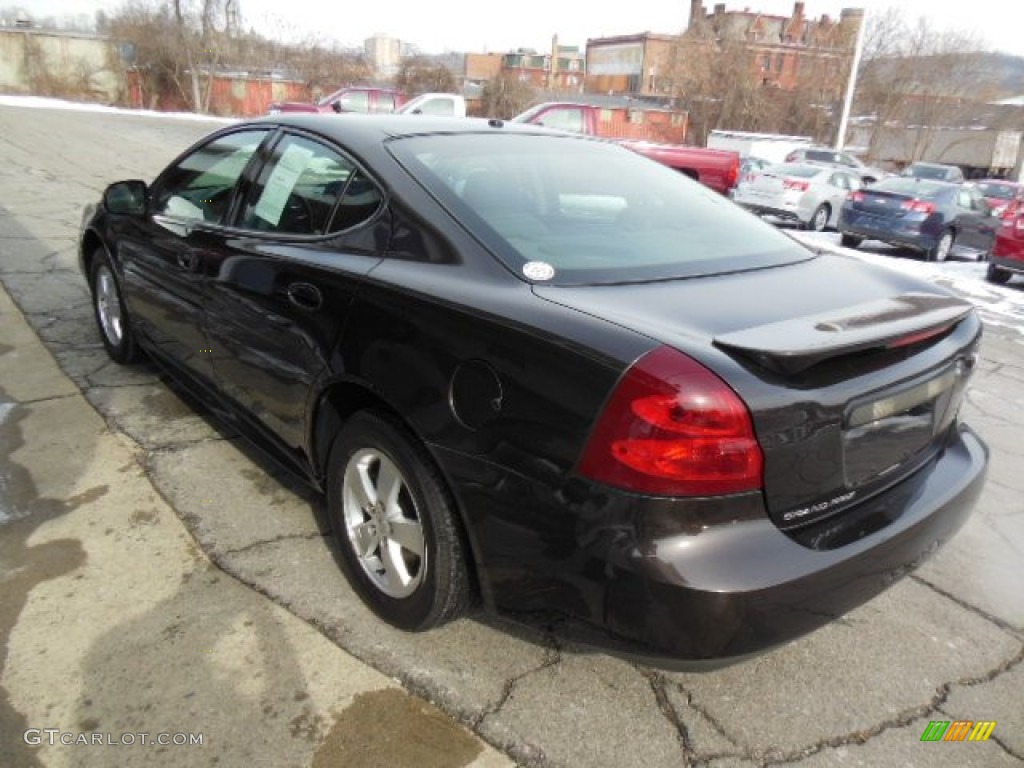 2008 Grand Prix Sedan - Dark Mocha Metallic / Ebony photo #6