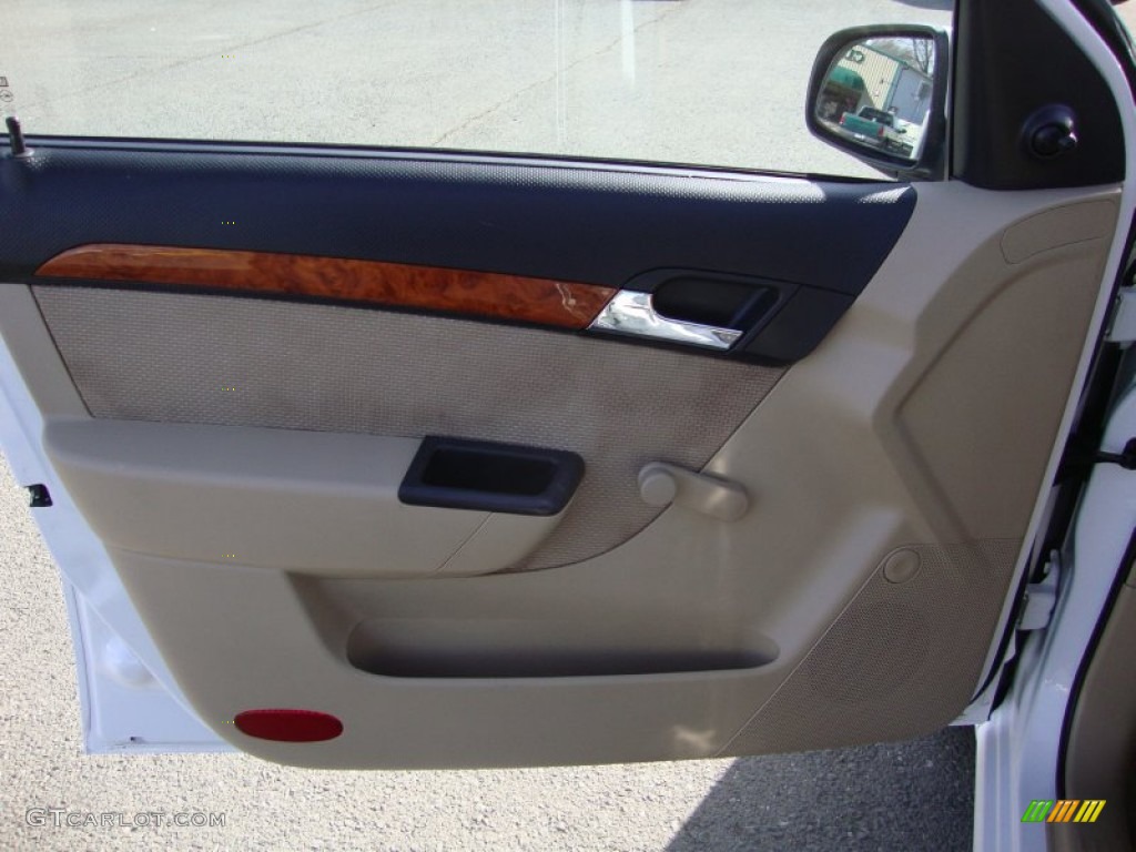 2010 Aveo LT Sedan - Summit White / Neutral photo #9