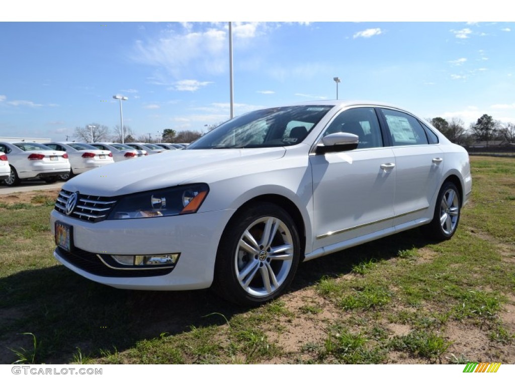 2013 Passat TDI SE - Candy White / Titan Black photo #1