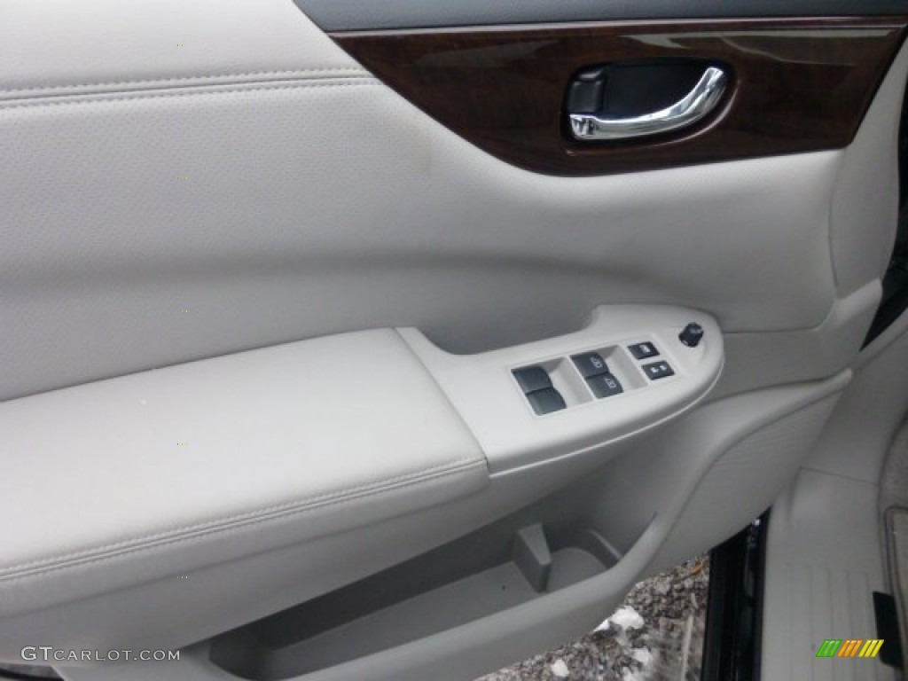 2013 Nissan Quest 3.5 SL Gray Door Panel Photo #76989529