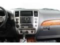 Silver Indulgence - QX 56 4WD Photo No. 9