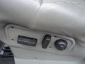 Medium Gray Controls Photo for 2001 Chevrolet Silverado 3500 #76990755