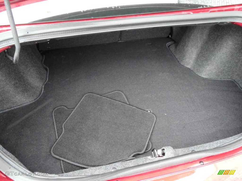 2012 Chrysler 200 Touring Sedan Trunk Photo #76991141