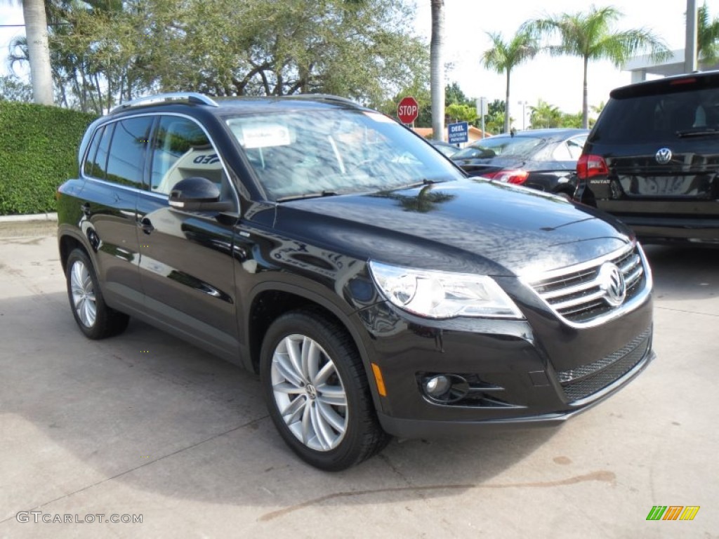 Deep Black Metallic 2010 Volkswagen Tiguan Wolfsburg Edition Exterior Photo #76992406