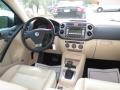 Sandstone Dashboard Photo for 2009 Volkswagen Tiguan #76994400