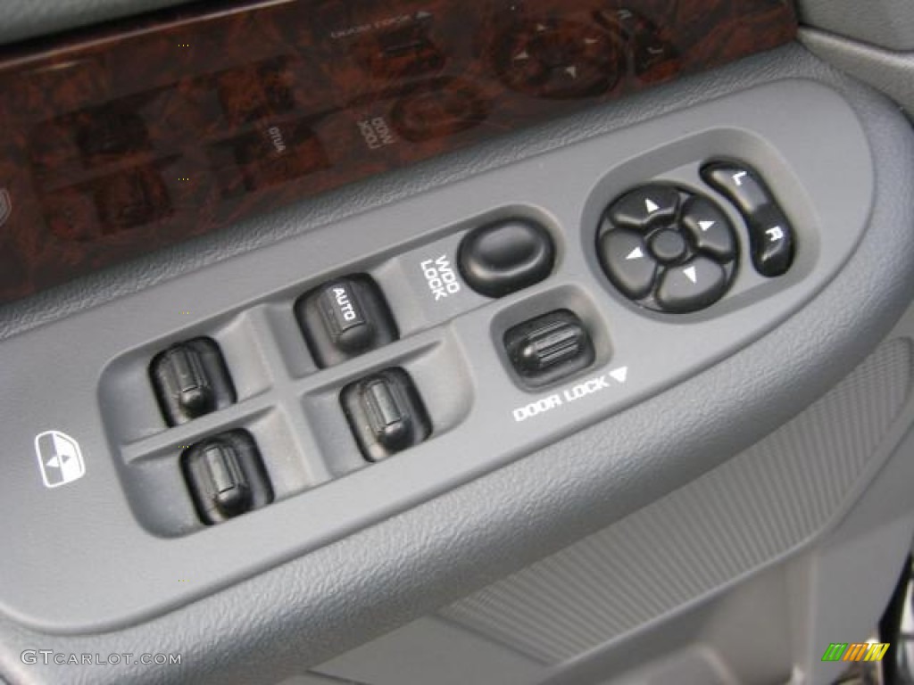 2008 Ram 1500 SLT Quad Cab 4x4 - Brilliant Black Crystal Pearl / Medium Slate Gray photo #10