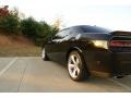 Pitch Black - Challenger SRT8 392 Photo No. 10