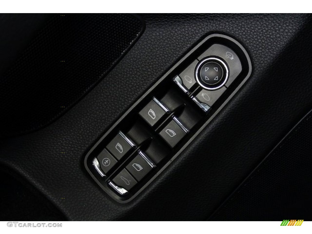 2012 Porsche Panamera 4S Controls Photo #76998645
