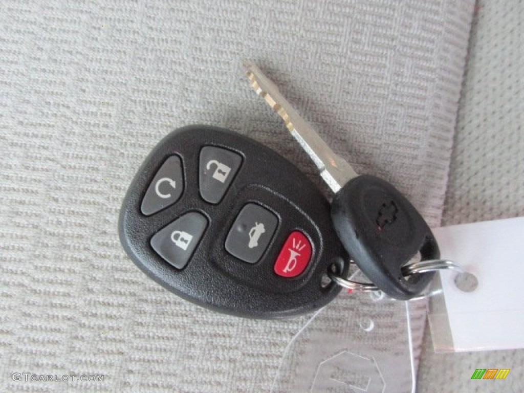 2012 Chevrolet Impala LT Keys Photo #76999815