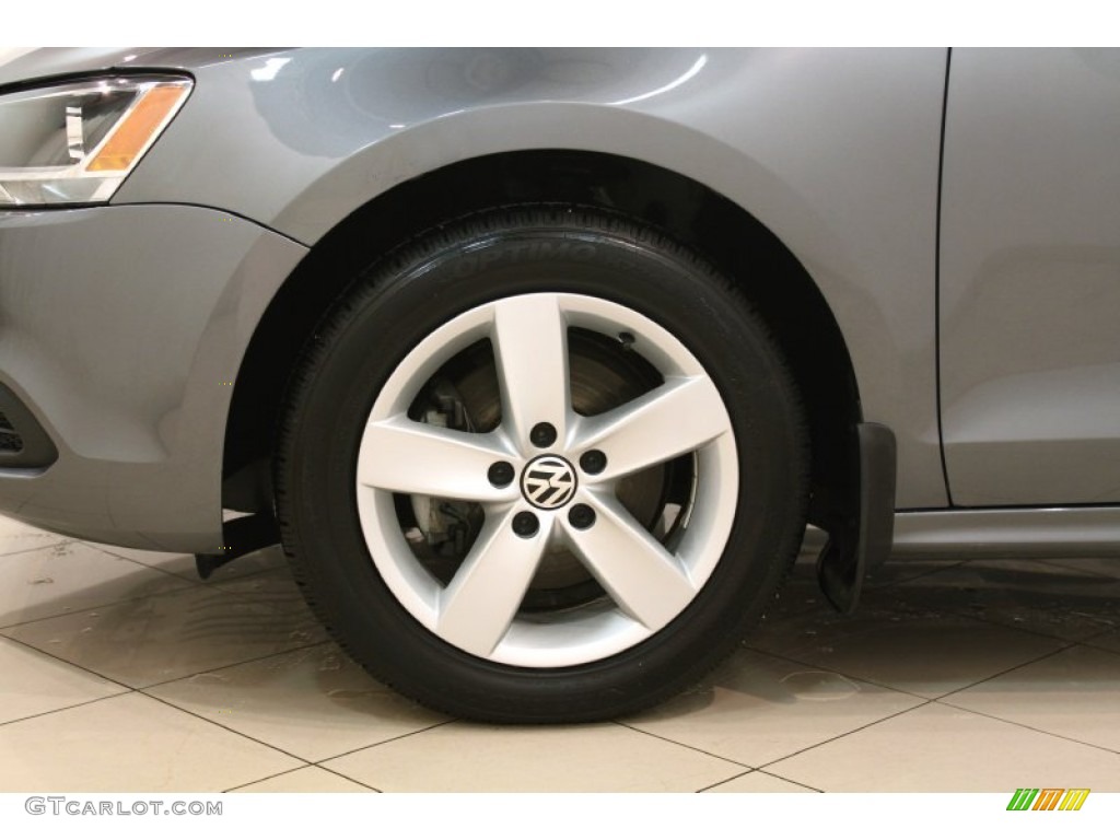 2012 Volkswagen Jetta TDI Sedan Wheel Photo #77000053