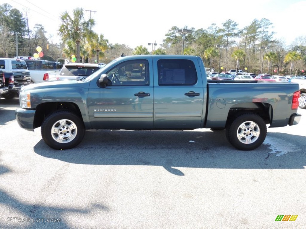 2009 Silverado 1500 LS Crew Cab - Blue Granite Metallic / Ebony photo #2