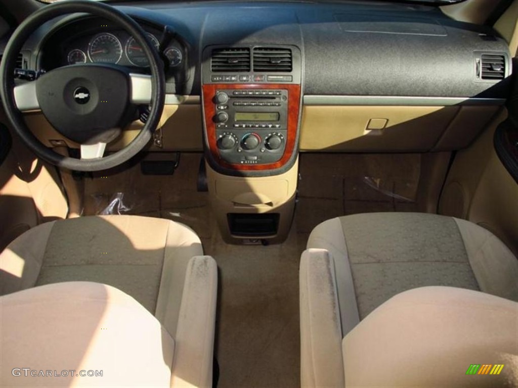 2008 Chevrolet Uplander LS Dashboard Photos