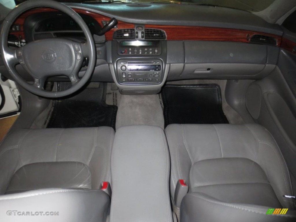 2005 Cadillac DeVille Sedan Dark Gray Dashboard Photo #77002659