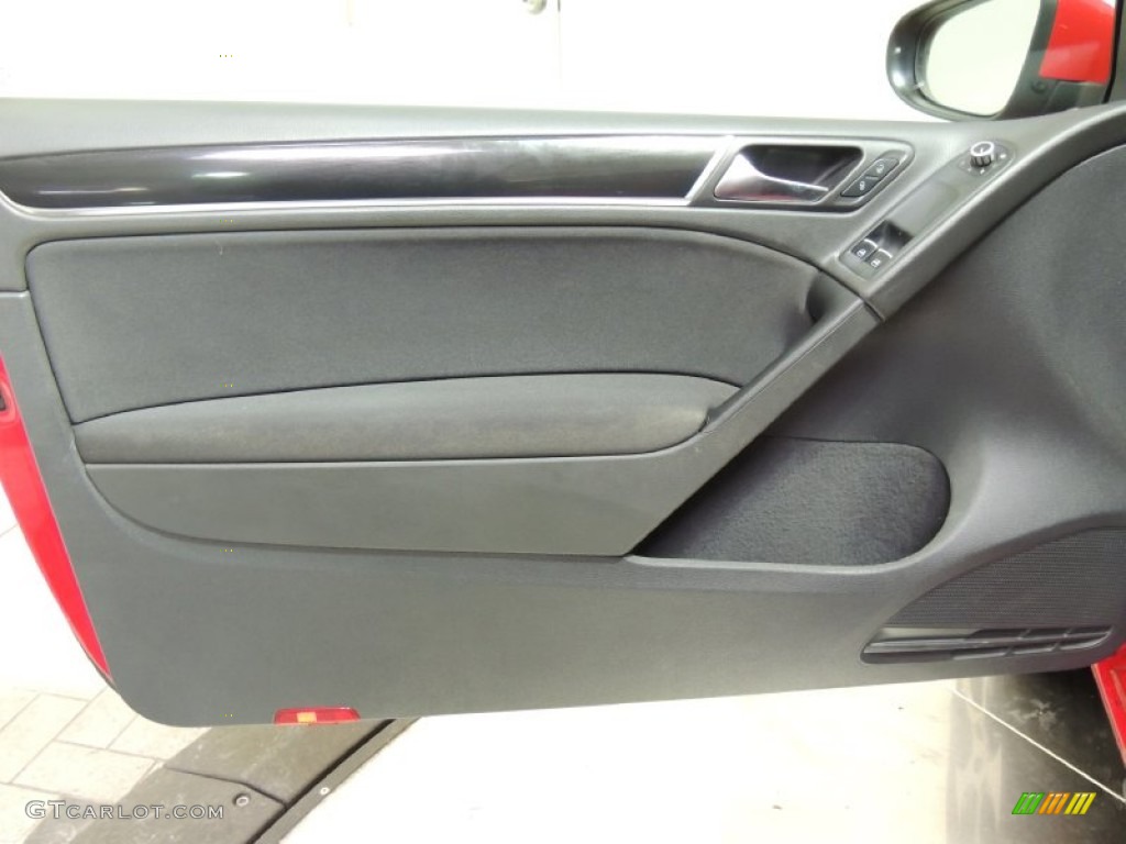 2010 Volkswagen GTI 2 Door Door Panel Photos