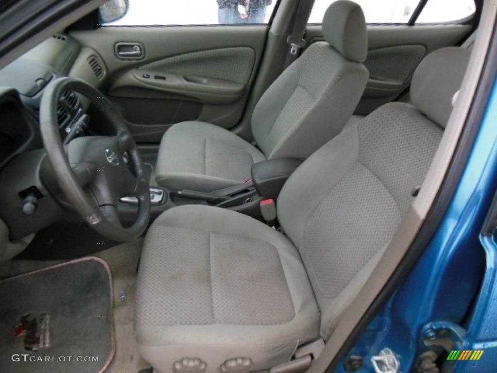 2004 Nissan Sentra 1.8 Front Seat Photo #77005035