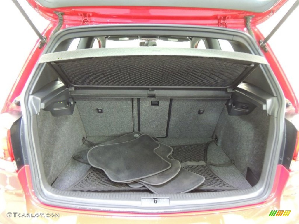 2010 Volkswagen GTI 2 Door Trunk Photo #77005392