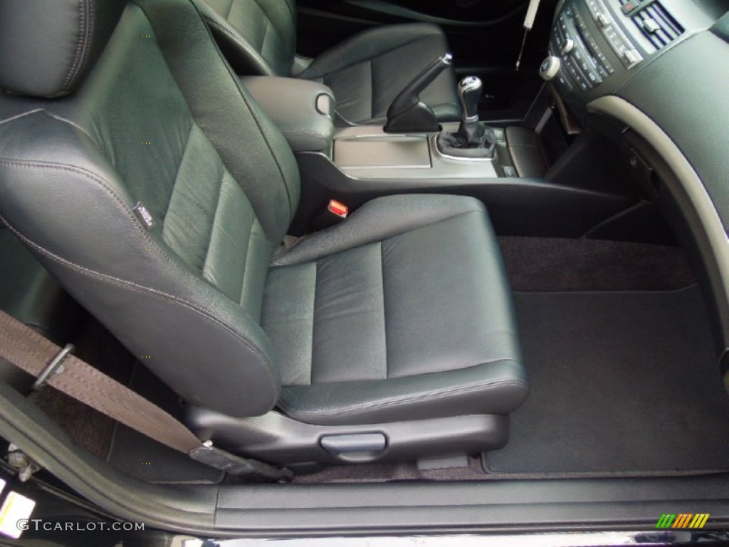 2011 Honda Accord EX-L V6 Sedan Front Seat Photos