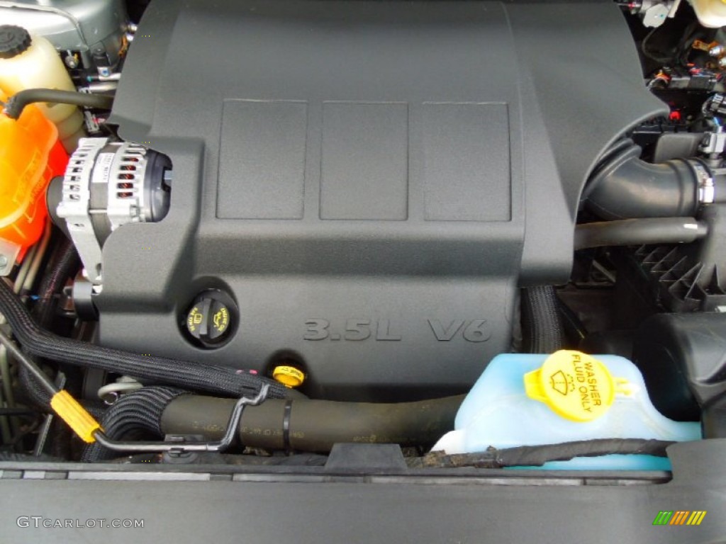 2010 Dodge Journey SXT Engine Photos