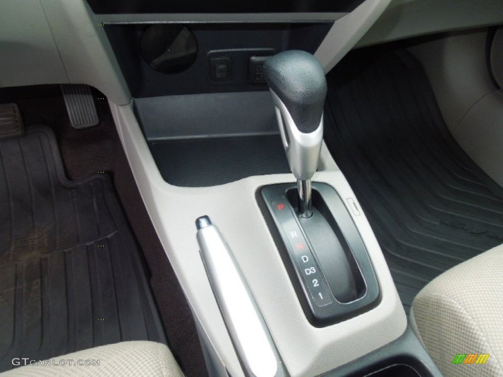 2012 Honda Civic EX Sedan Transmission Photos