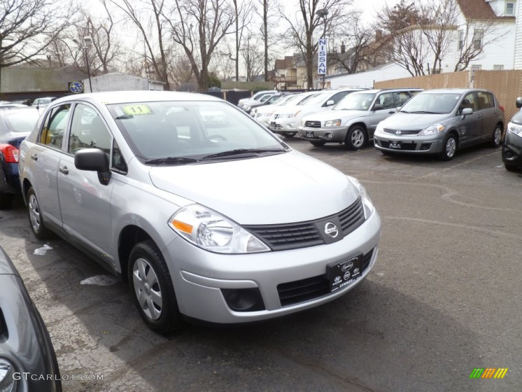 2011 Versa 1.6 Sedan - Brilliant Silver Metallic / Charcoal photo #1