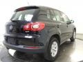 Deep Black Metallic - Tiguan S Photo No. 6