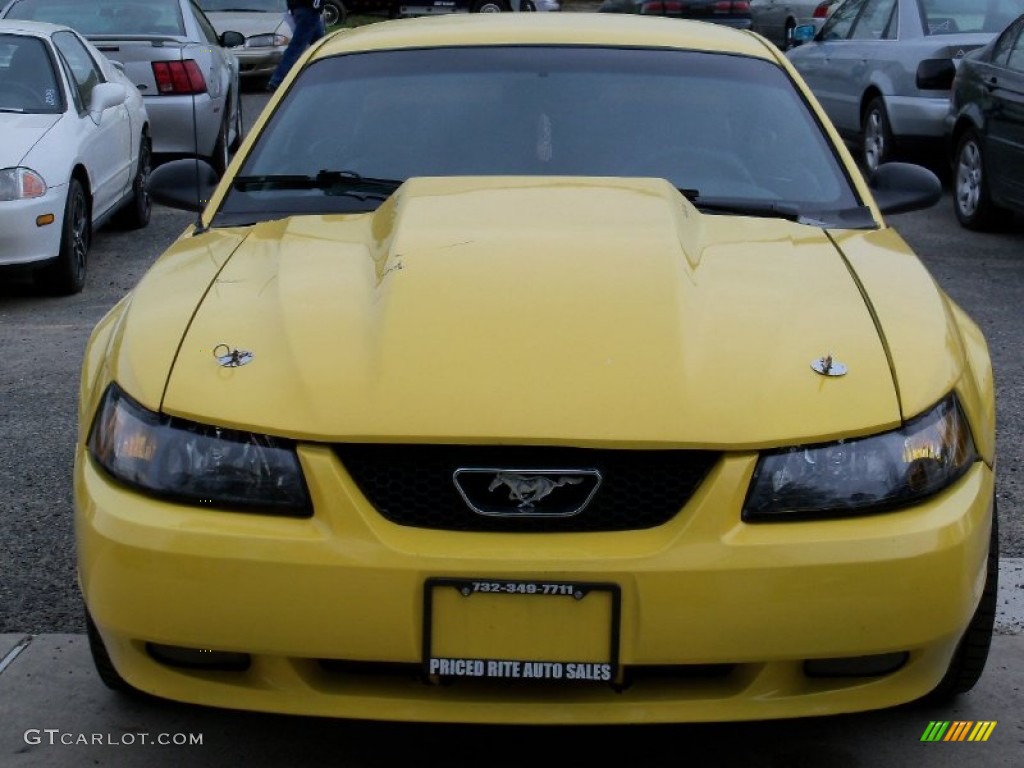 1999 Mustang GT Coupe - Chrome Yellow / Dark Charcoal photo #1