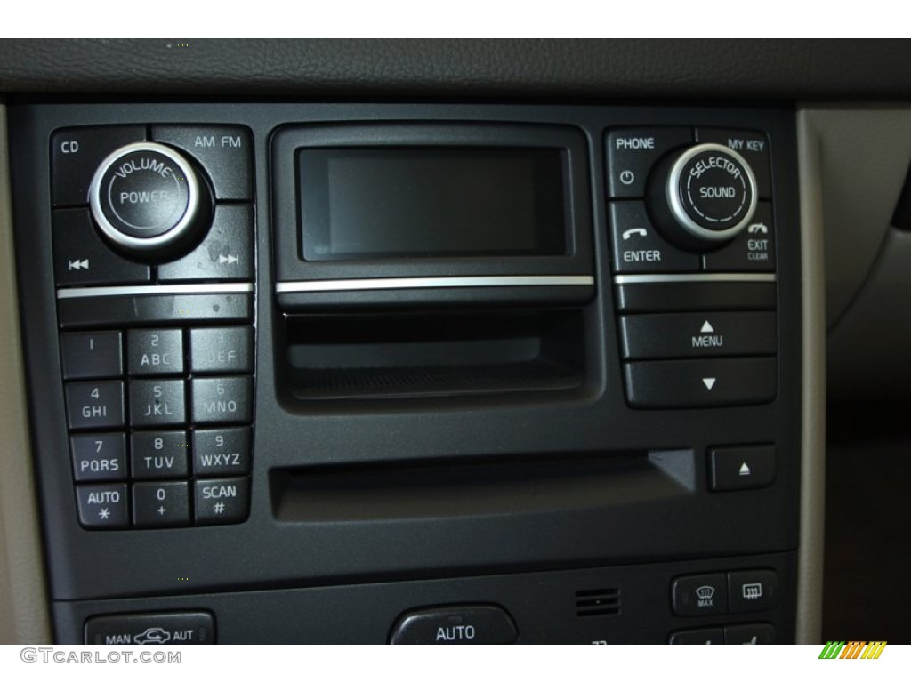 2013 Volvo XC90 3.2 Controls Photo #77012109