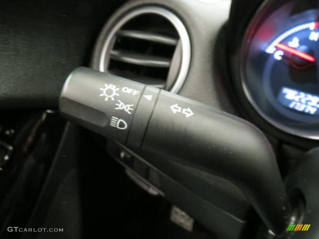 2010 Mazda RX-8 Sport Controls Photo #77012301