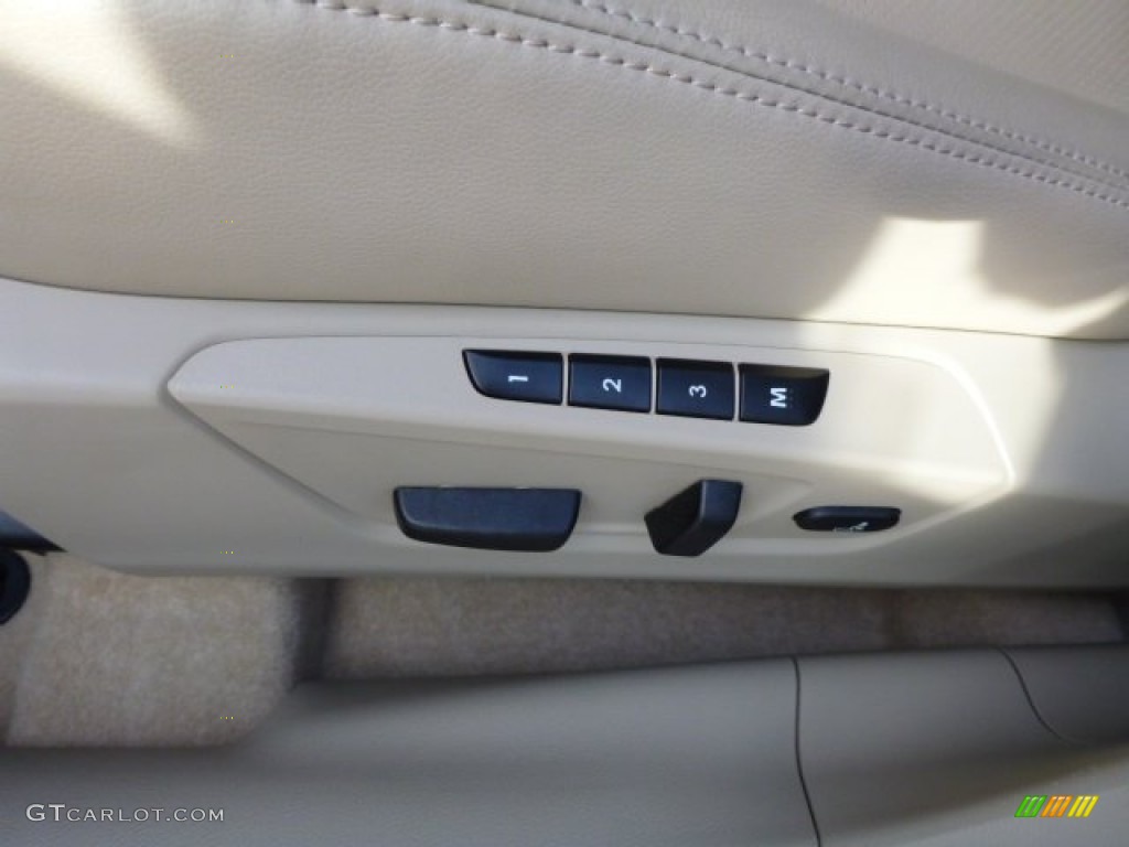 2012 Suzuki Kizashi Sport SLS AWD Controls Photo #77016930