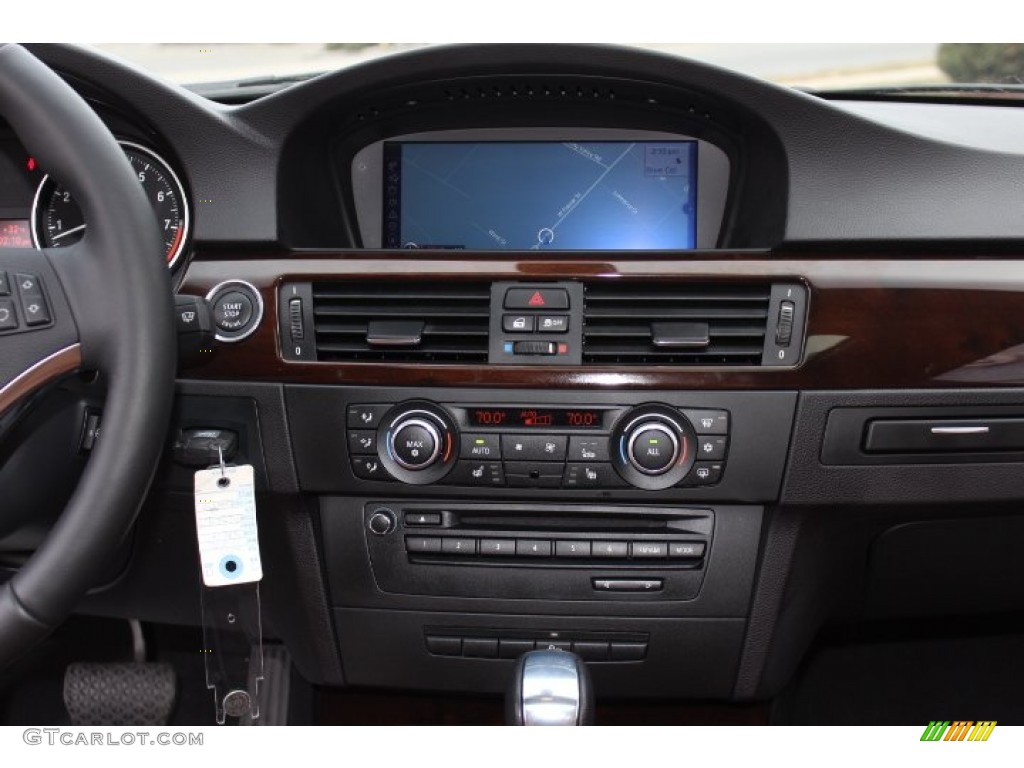 2012 BMW 3 Series 328i xDrive Coupe Controls Photo #77017922