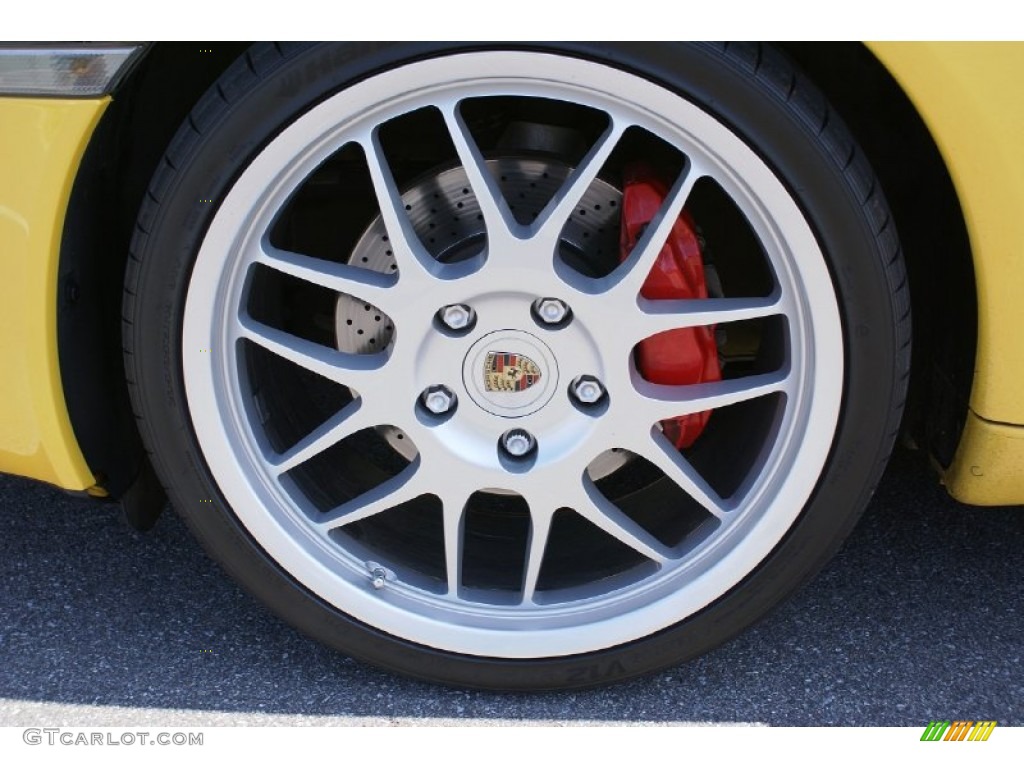 2004 Porsche 911 Carrera Coupe Wheel Photos