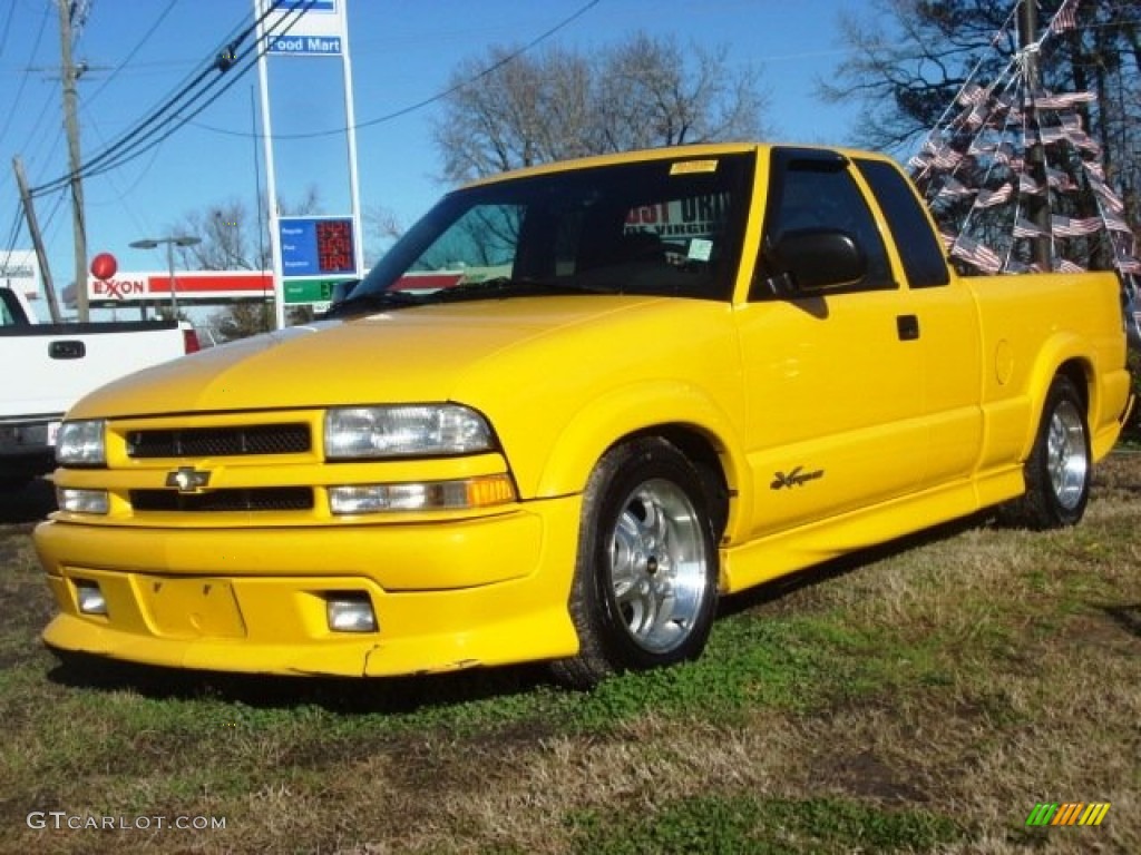 Yellow 2003 Chevrolet S10 Xtreme Extended Cab Exterior Photo #77019066
