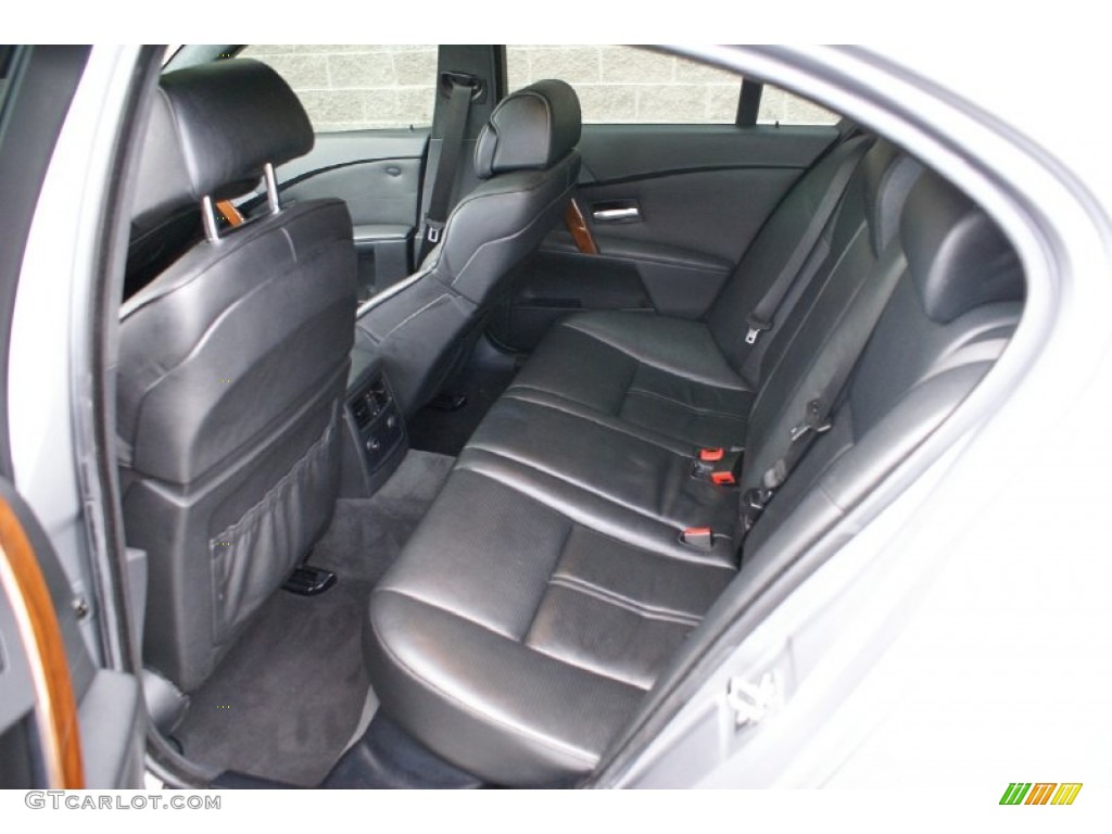 Black Interior 2006 BMW M5 Standard M5 Model Photo #77020170