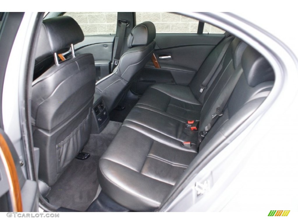 2006 BMW M5 Standard M5 Model Rear Seat Photo #77020170