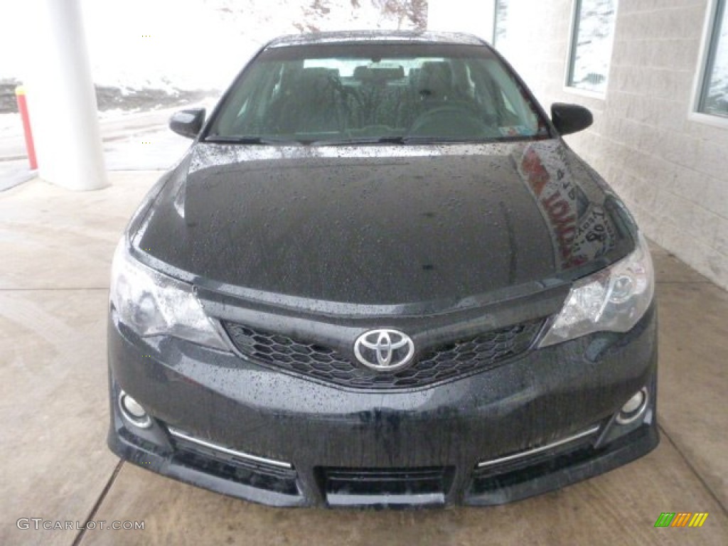 2013 Camry SE - Attitude Black Metallic / Black/Ash photo #6