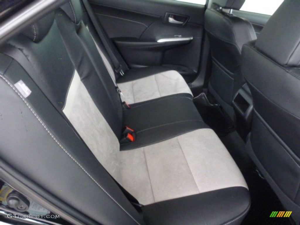 2013 Camry SE - Attitude Black Metallic / Black/Ash photo #12