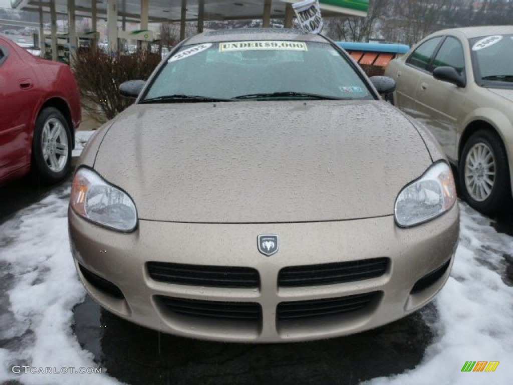 Caffe Latte Metallic 2002 Dodge Stratus SE Coupe Exterior Photo #77022249