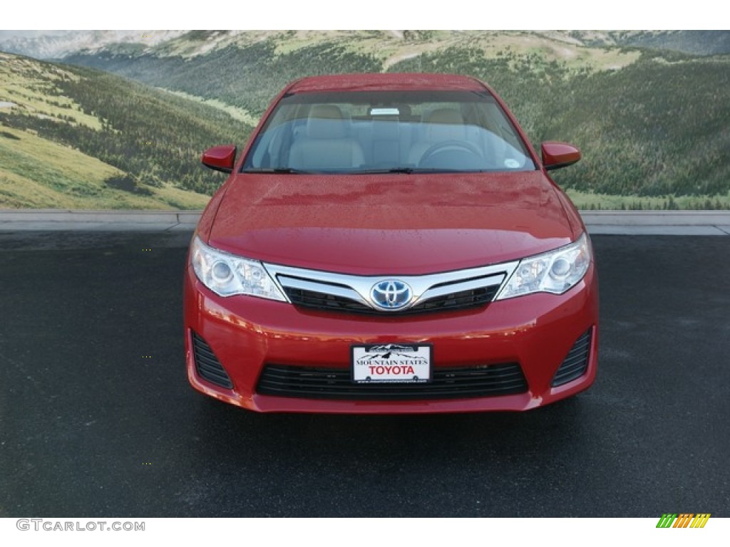 2013 Camry Hybrid LE - Barcelona Red Metallic / Ivory photo #3