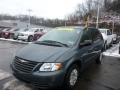 Magnesium Pearl 2007 Chrysler Town & Country 