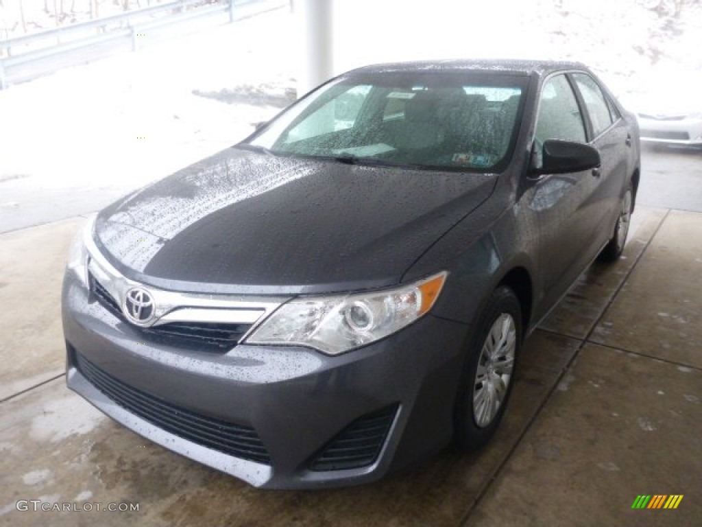 2013 Camry LE - Magnetic Gray Metallic / Ash photo #5