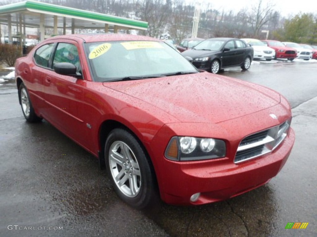 Inferno Red Crystal Pearl 2006 Dodge Charger SXT Exterior Photo #77023382