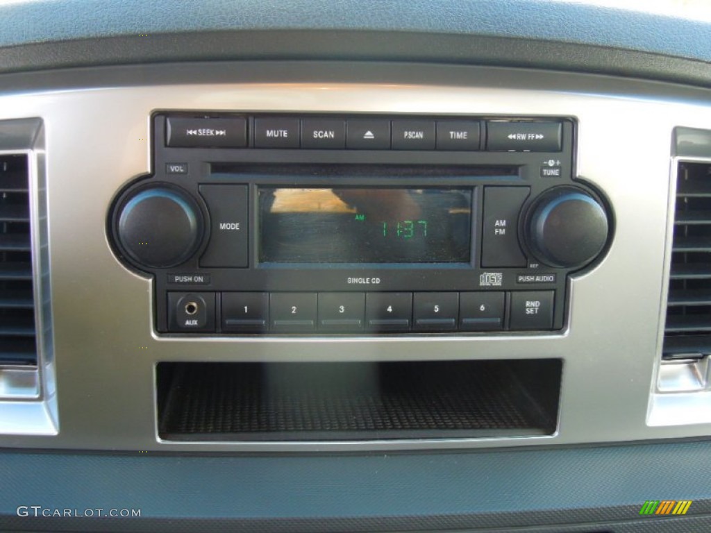 2009 Dodge Ram 2500 SLT Quad Cab 4x4 Audio System Photo #77024000
