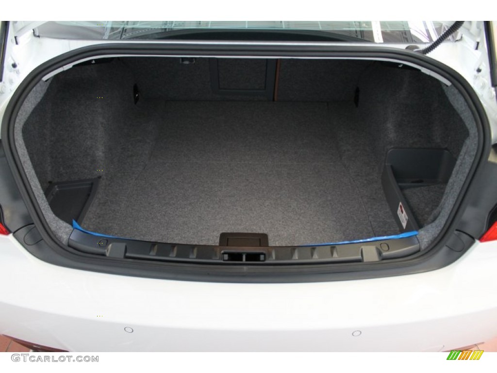 2013 BMW 3 Series 328i xDrive Coupe Trunk Photo #77024235