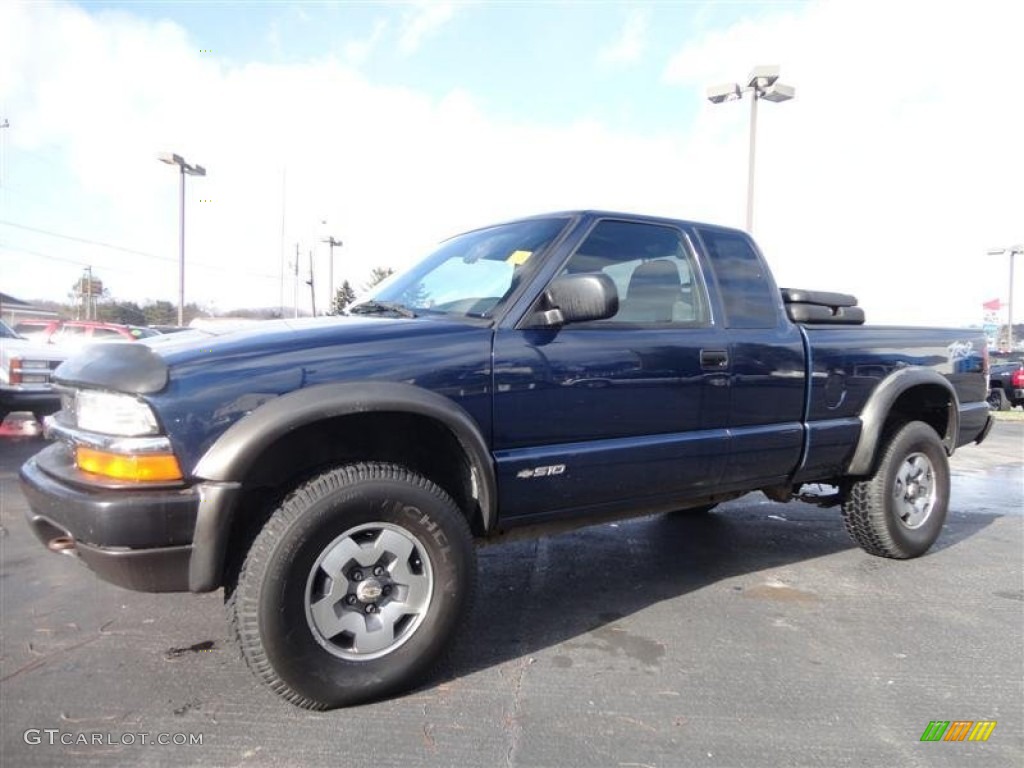 Indigo Blue Metallic 2000 Chevrolet S10 LS Extended Cab 4x4 Exterior Photo #77024616