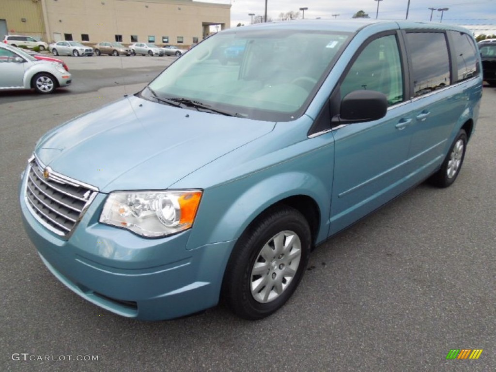 Clearwater Blue Pearl 2009 Chrysler Town & Country LX Exterior Photo #77026650